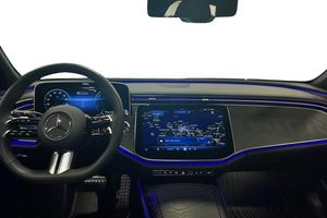 Mercedes E300 bild 8