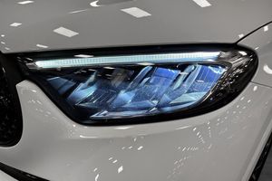 Mercedes GLC300 bild 25