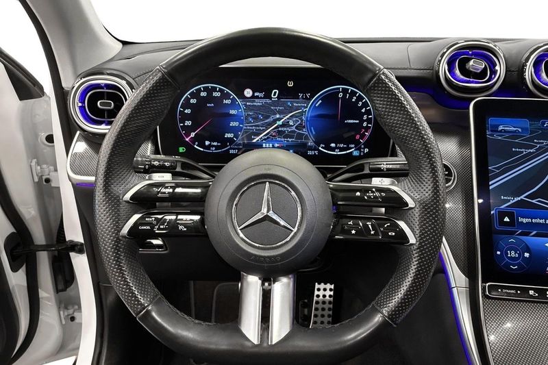 Mercedes GLC300 bild 16