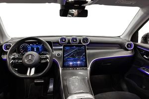 Mercedes GLC300 bild 8