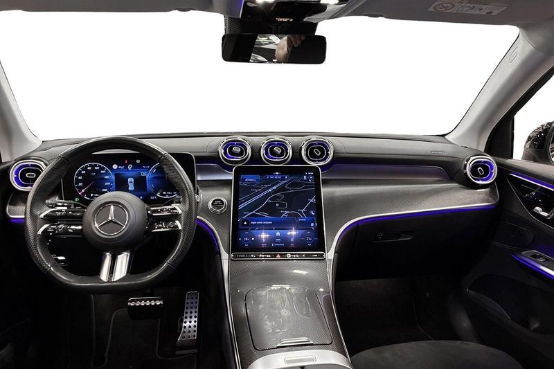 Mercedes GLC300 bild 8
