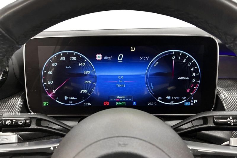 Mercedes GLC300 bild 5