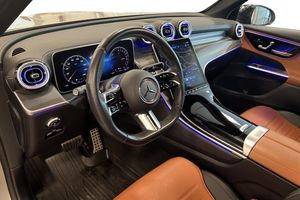 Mercedes GLC300 bild 7