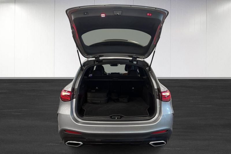 Mercedes GLC300 bild 18