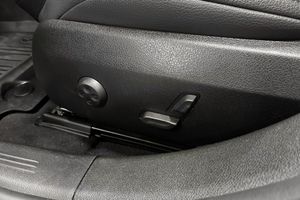 Mercedes E300 bild 16