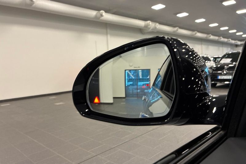 Mercedes E300 bild 18