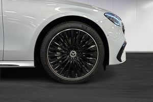 Mercedes E300 bild 12