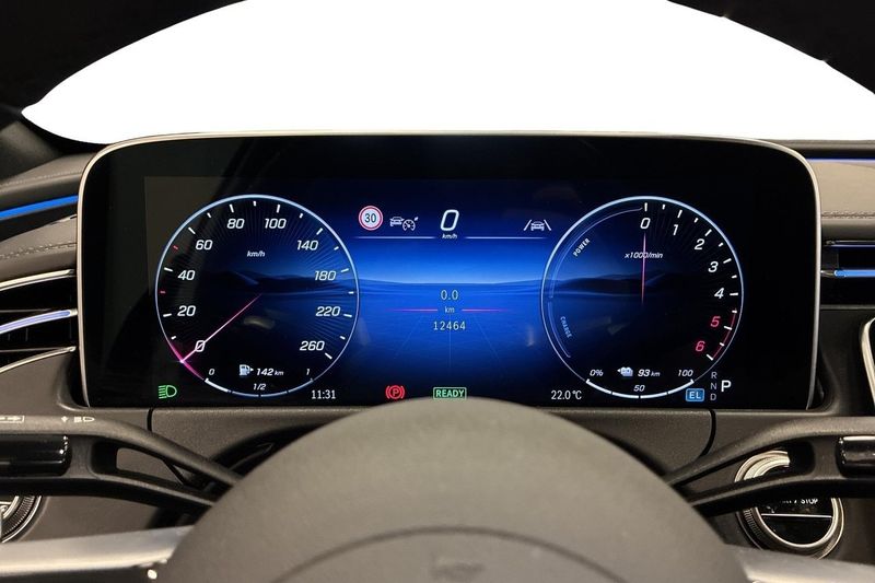 Mercedes E300 bild 6
