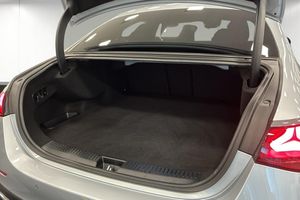 Mercedes E300 bild 19