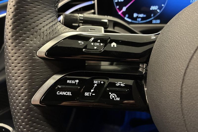 Mercedes E300 bild 16