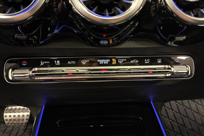 Mercedes GLB220 bild 20
