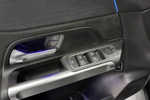Mercedes GLB220 bild 17
