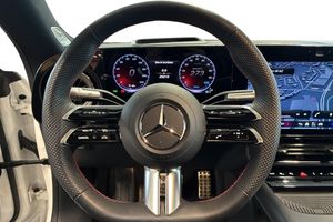 Mercedes CLA350 bild 17