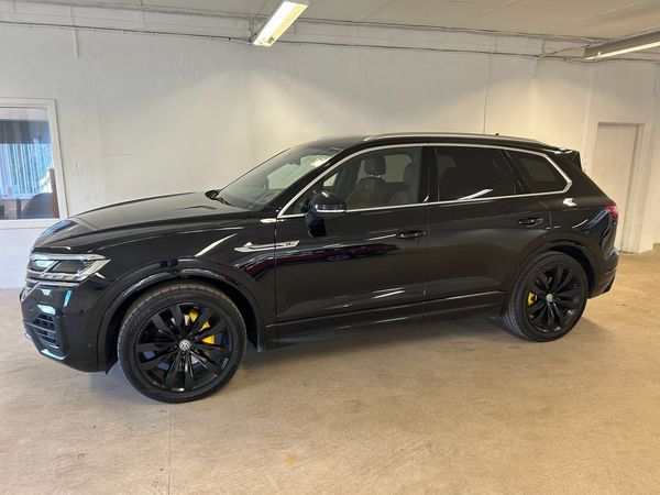 Volkswagen Touareg 3.0 V6 TDI 4Motion R-Line 286Hk Värmare Innovation - 2019