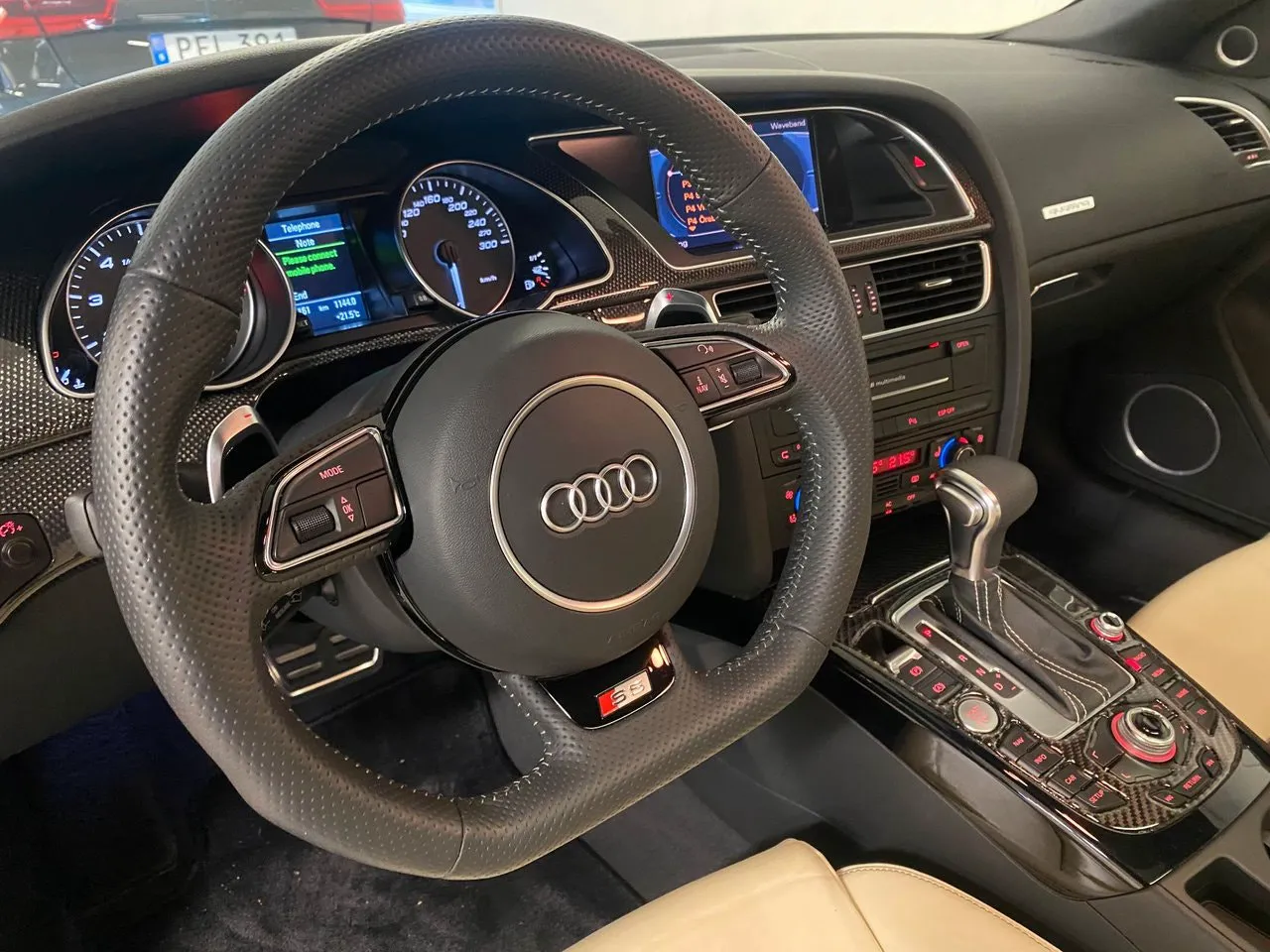Vehicle image 20