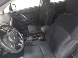 Subaru Forester bild 9