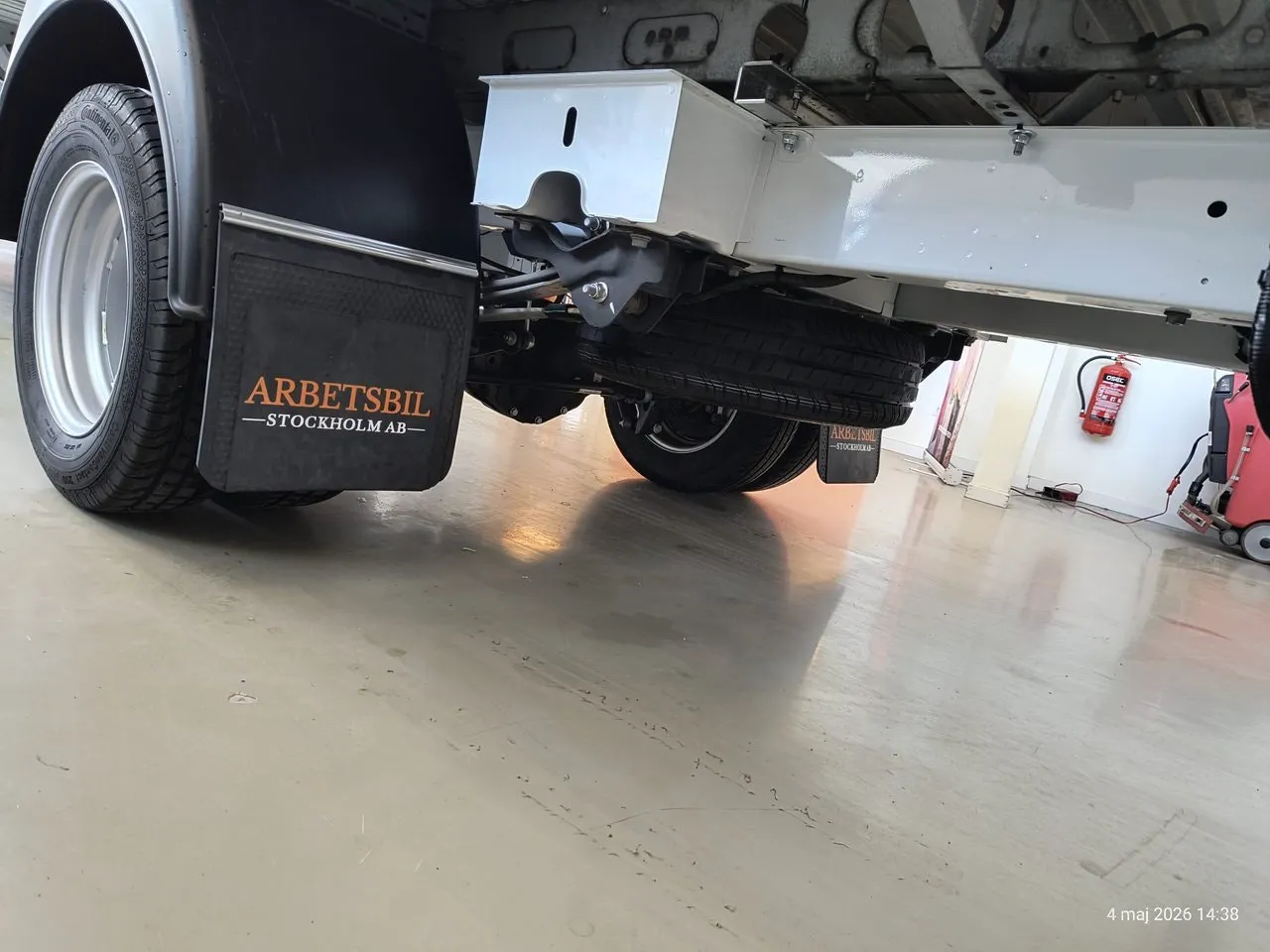 Vehicle image 21