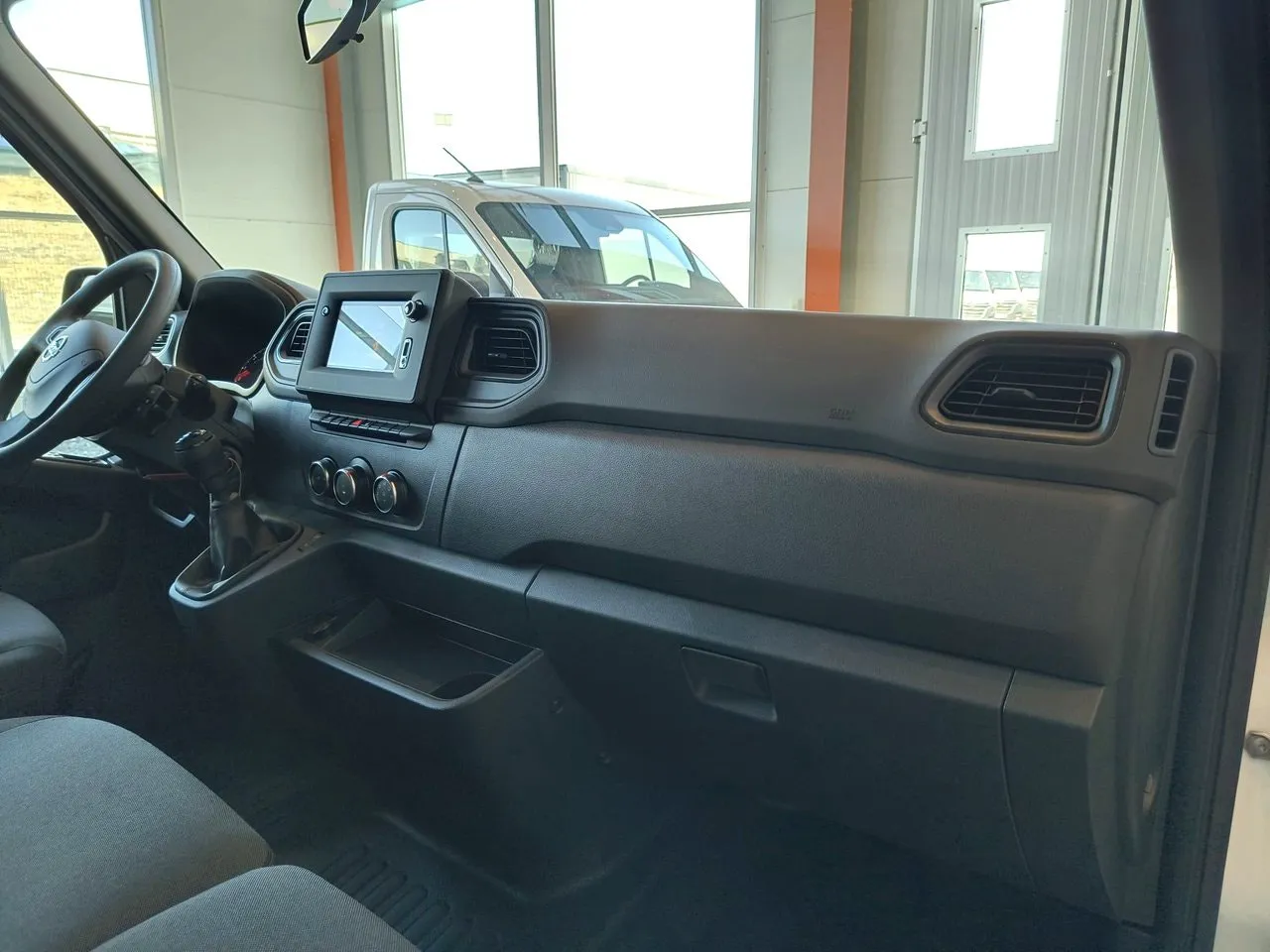 Vehicle image 22