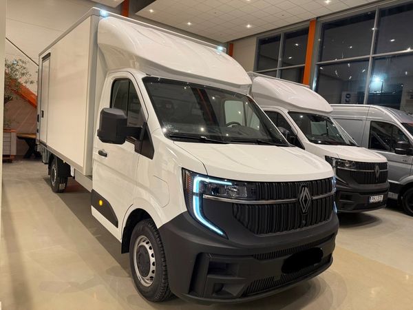 Renault Master E-Tech 140 HK | Skåp med bakgavellyft - 2026