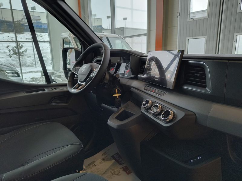 Renault Master bild 2