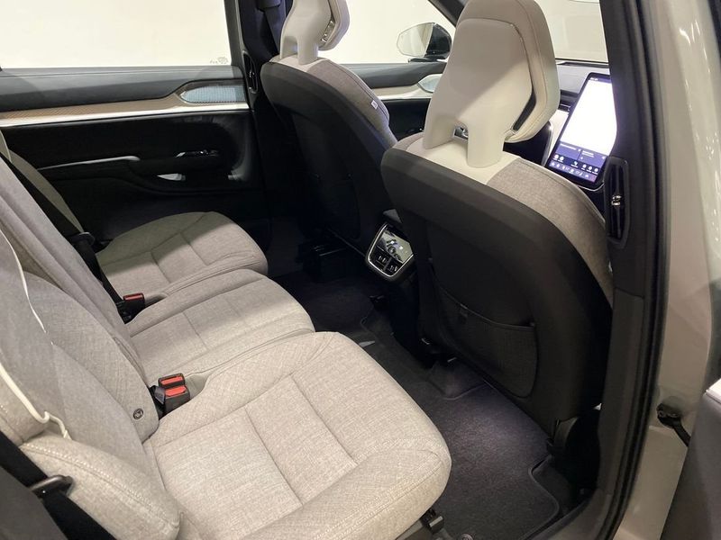 Volvo EX90 bild 9
