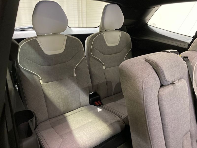 Volvo EX90 bild 12
