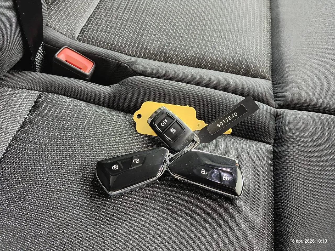 Vehicle image 22