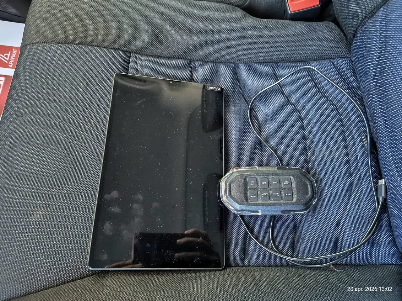 Vehicle image 33