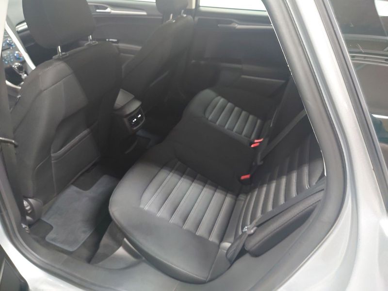 Ford Mondeo bild 9