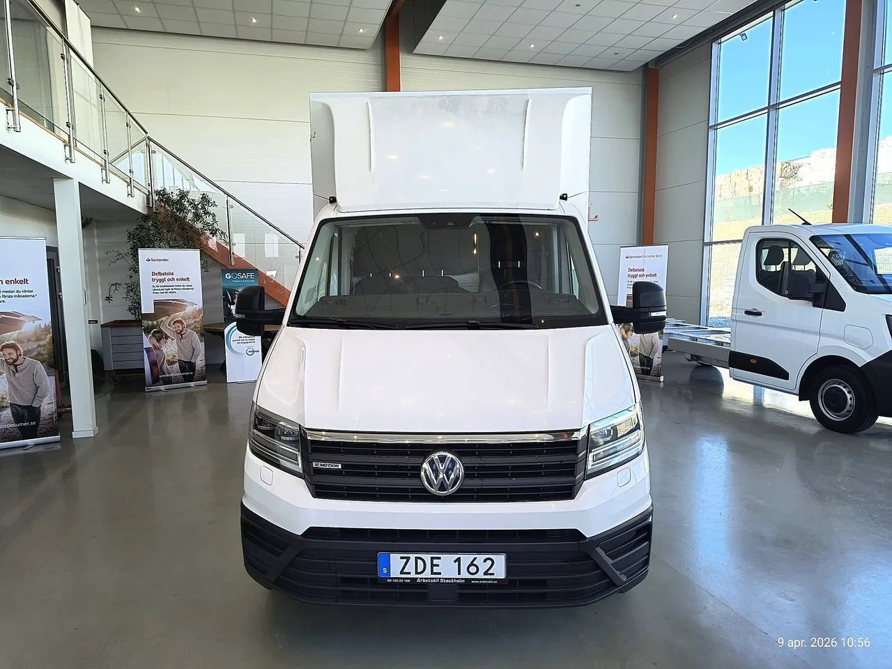 Vehicle image 7