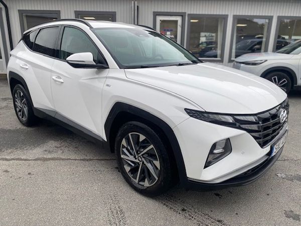 Hyundai Tucson Essential, Automat - 2022