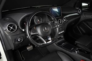 Mercedes B200 bild 8