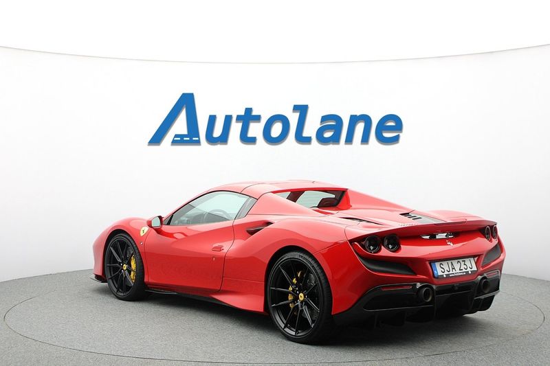 Ferrari F8 bild 10