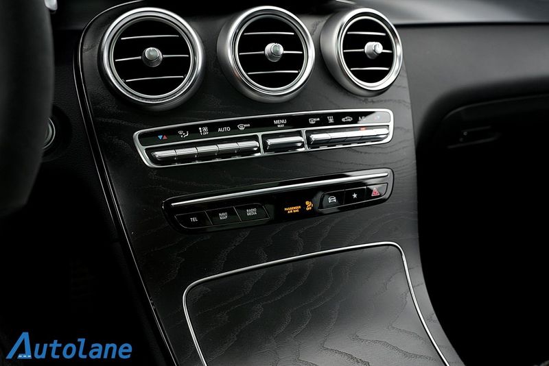 Mercedes GLC300 bild 33