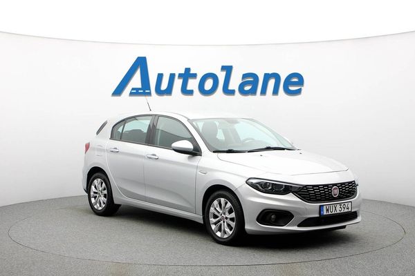Fiat Tipo 1.6 Automat, Lounge, Sommarkampanj 4,99% 110hk - 2017