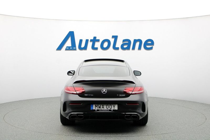 Mercedes C63 AMG bild 7