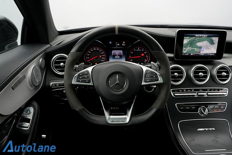 Mercedes C63 AMG bild 26