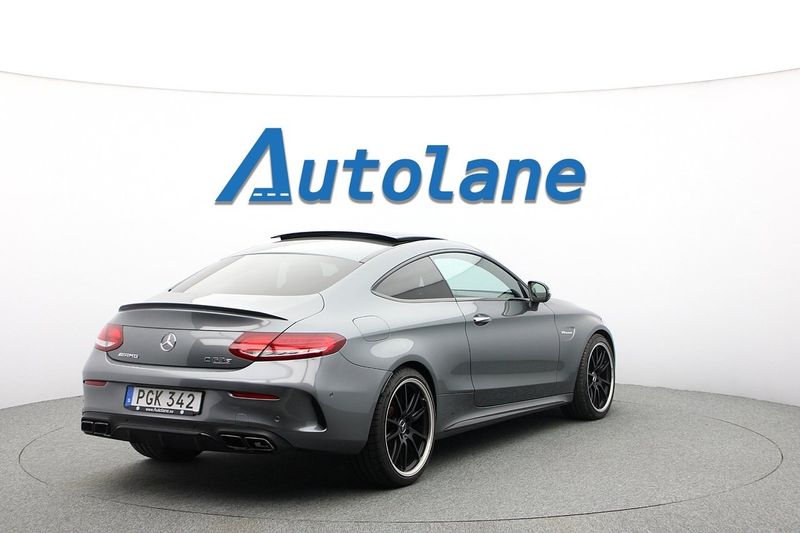 Mercedes C63 AMG bild 8