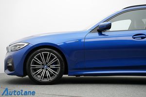 BMW 330 bild 13