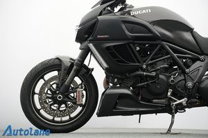 Ducati Diavel Carbon bild 13