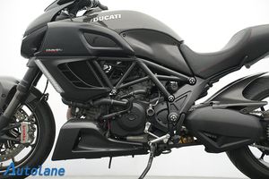 Ducati Diavel Carbon bild 14