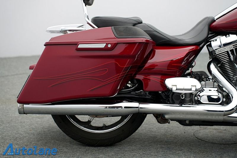 Harley-Davidson CVO Street Glide bild 10