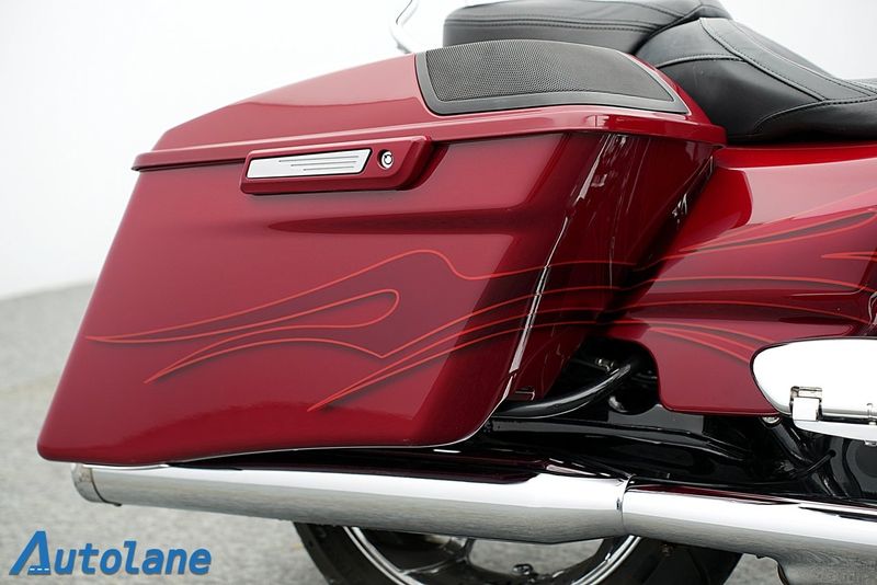Harley-Davidson CVO Street Glide bild 25