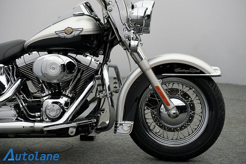 Harley-Davidson Heritage Softail Classic bild 12