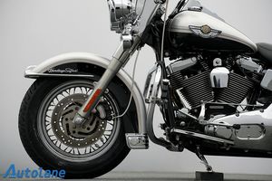 Harley-Davidson Heritage Softail Classic bild 13