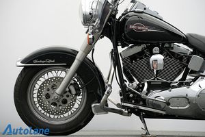 Harley-Davidson Heritage Softail Classic bild 13