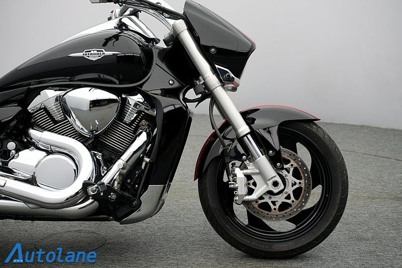 Suzuki VZR bild 12