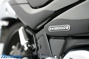 Suzuki VZR bild 25