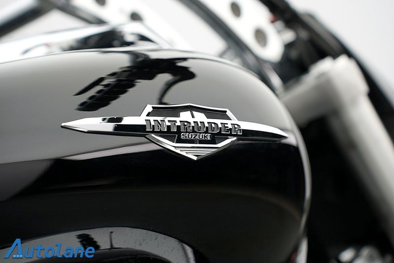Suzuki VZR bild 19