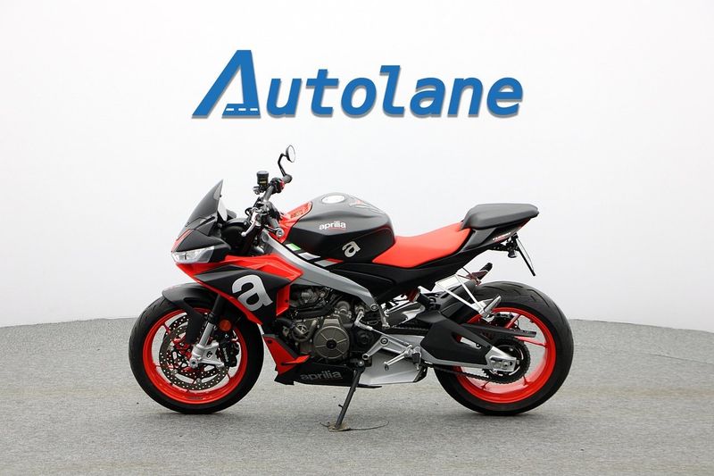 Aprilia Tuono bild 9